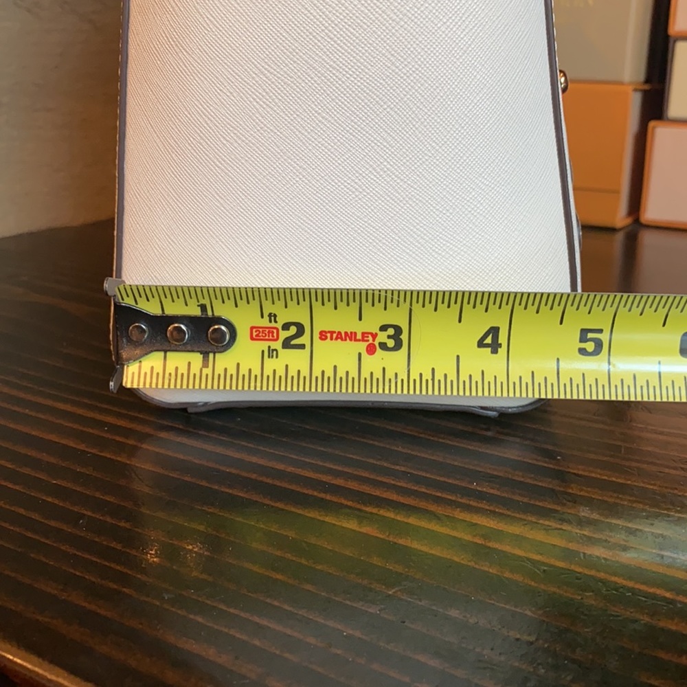 Tory Burch Emerson Crossbody Zip Tote - Picture 5 of 17